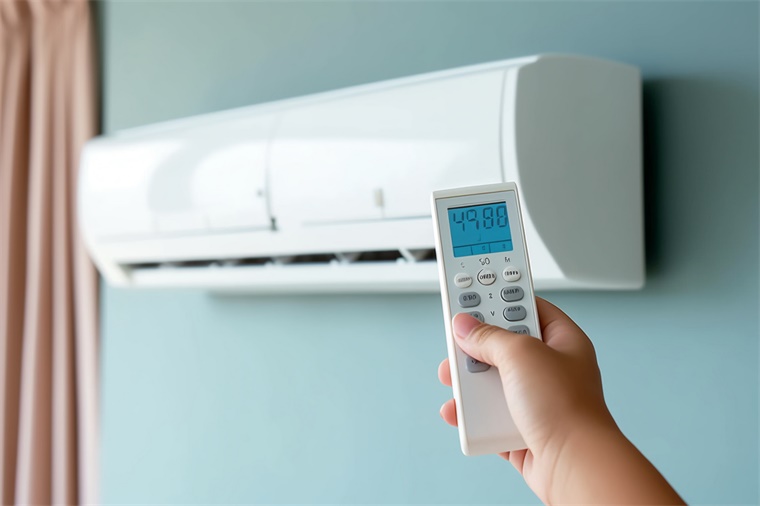 小米空调跻身全国第四，日送装峰值达8万台，董明珠 借鉴他人，行业格局生变